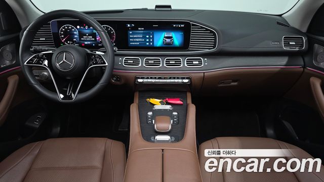 Mercedes-Benz GLE-Class 2025 — photo 10