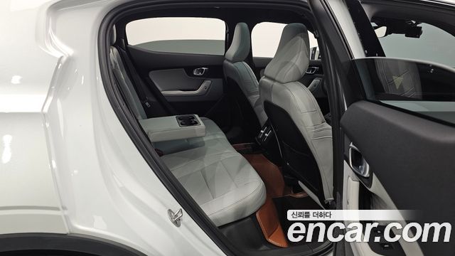 Polestar Polestar 2 2025 — photo 11