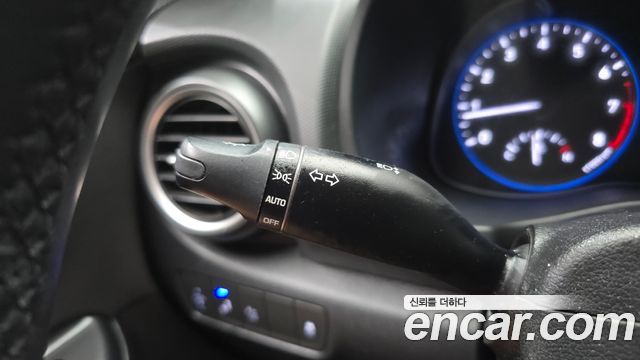 Hyundai Kona 2018 — photo 27