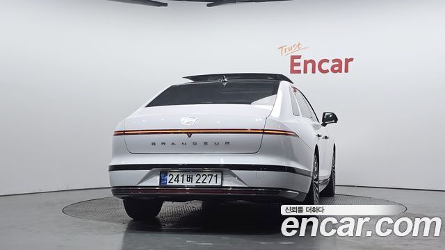Hyundai Grandeur 2023 — photo 4