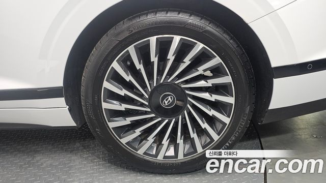 Hyundai Grandeur 2023 — photo 7