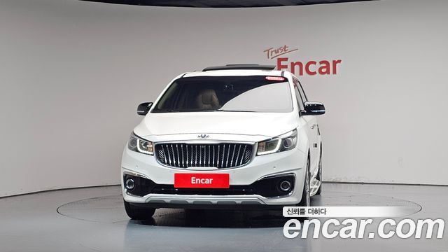 Kia Canival 2017 — photo 3
