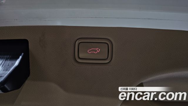 Kia Canival 2017 — photo 27