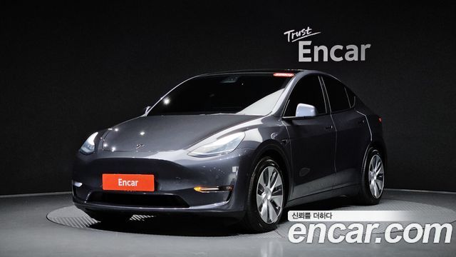 Tesla Model Y 2021 — photo 32