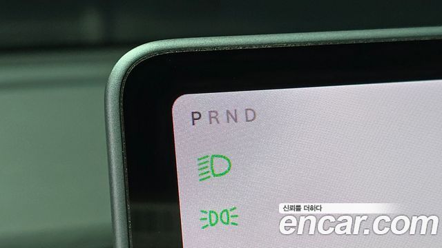 Tesla Model Y 2021 — photo 31