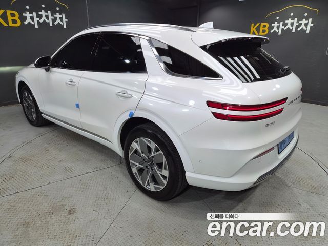 Genesis GV70 2022 — photo 4