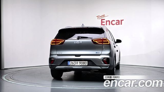 Kia Niro 2022 — photo 4