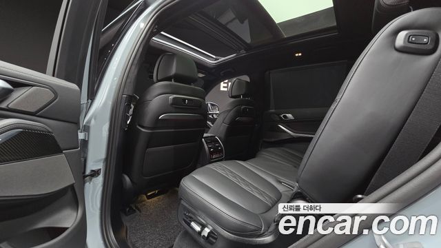 BMW X7 2026 — photo 17