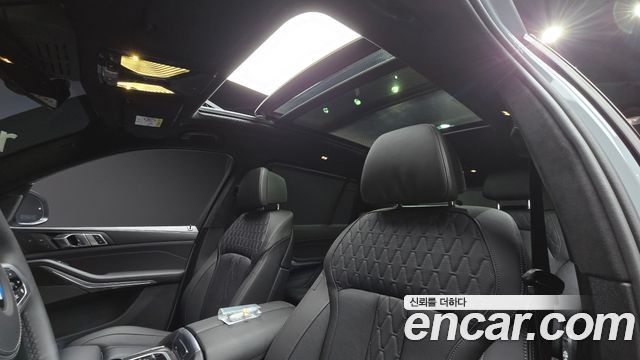 BMW X7 2026 — photo 25
