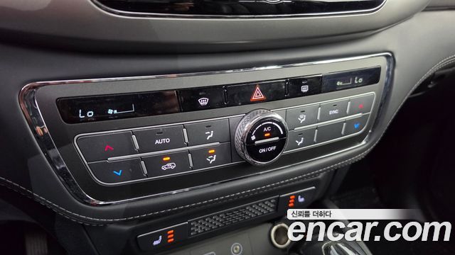 KG Mobility Rexton 2019 — photo 34