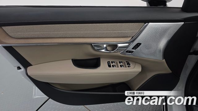 Volvo S90 2026 — photo 14