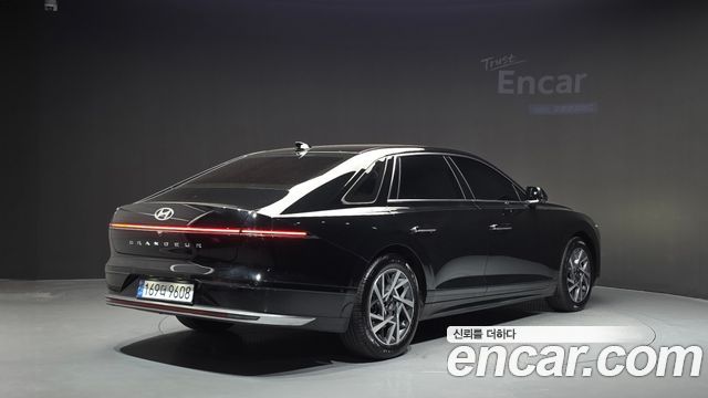 Hyundai Grandeur 2023 — photo 2