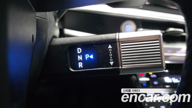 Hyundai Grandeur 2023 — photo 9