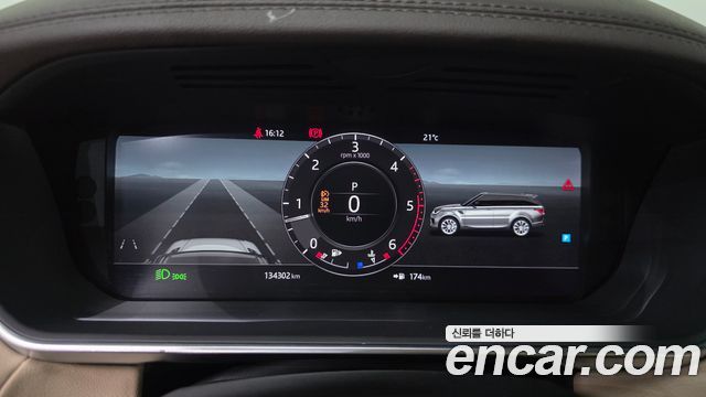 Land Rover Range Rover Sport 2018 — photo 11