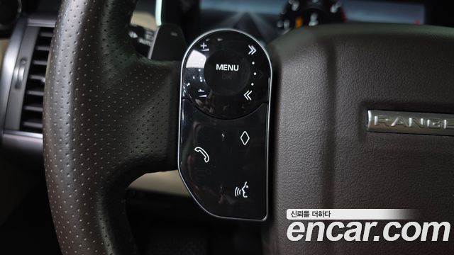 Land Rover Range Rover Sport 2018 — photo 29