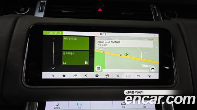 Land Rover Range Rover Sport 2018 — photo 30
