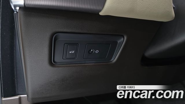 Land Rover Range Rover Sport 2018 — photo 37