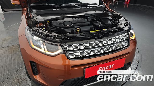 Land Rover Discovery Sport 2020 — photo 6