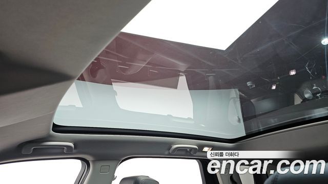 Land Rover Discovery Sport 2020 — photo 25