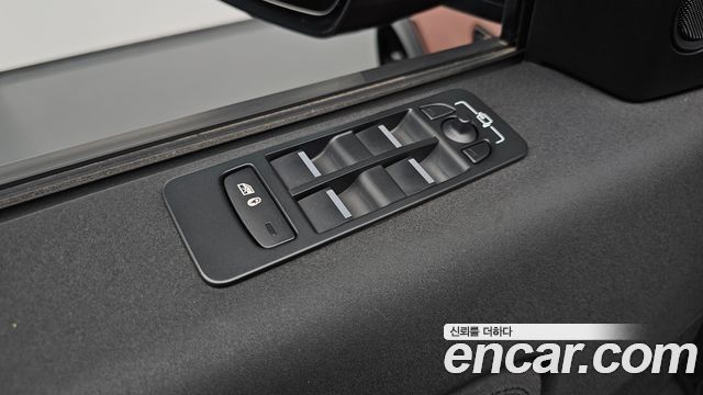 Land Rover Discovery Sport 2020 — photo 30