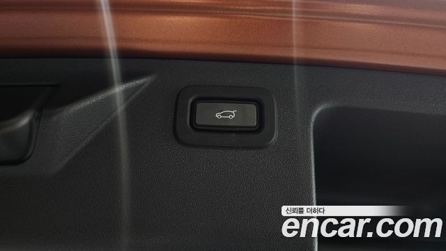 Land Rover Discovery Sport 2020 — photo 32