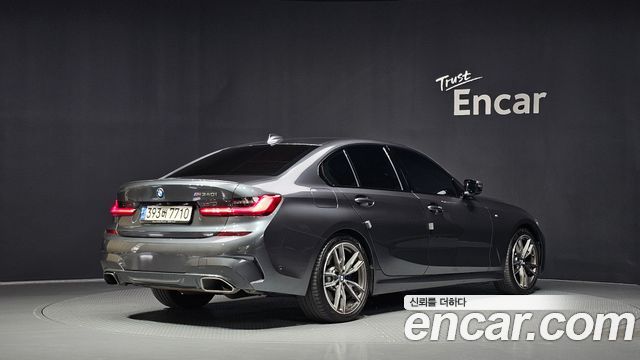 BMW 3-Series 2021 — photo 2