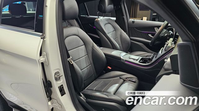 Mercedes-Benz GLC-Class 2021 — photo 18