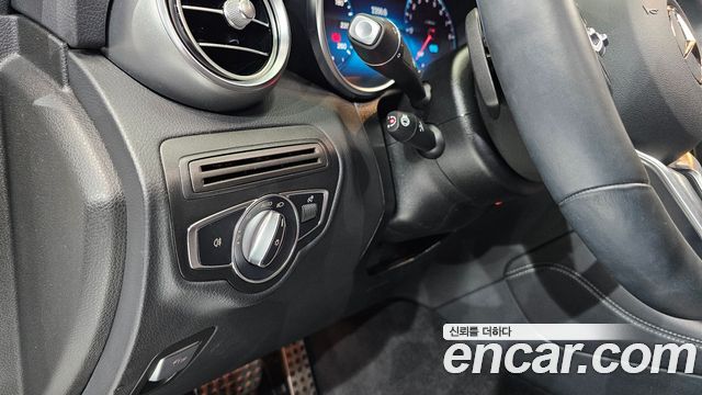 Mercedes-Benz GLC-Class 2021 — photo 23