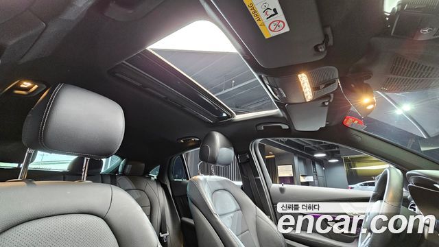 Mercedes-Benz GLC-Class 2021 — photo 24