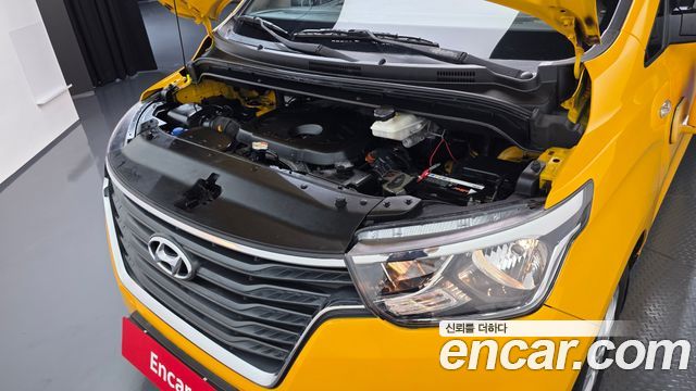 Hyundai Starex 2019 — photo 6