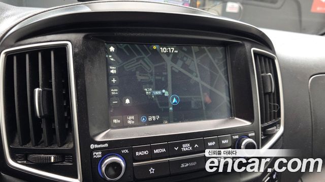 Hyundai Starex 2019 — photo 20