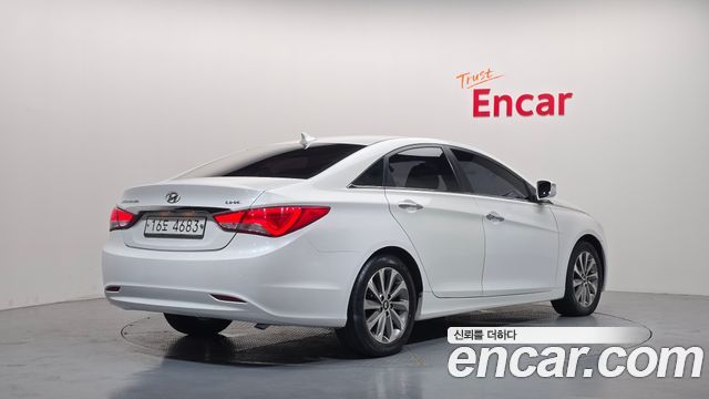 Hyundai Sonata 2013 — photo 2
