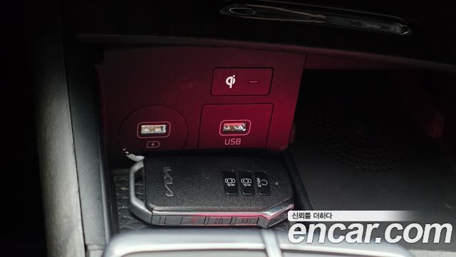 Kia K8 2022 — photo 11