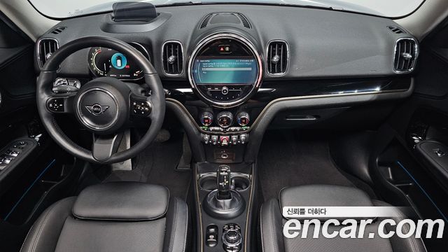 Mini Countryman 2023 — photo 10