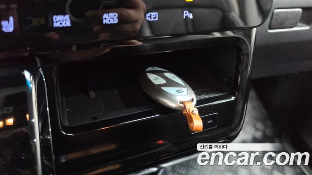Hyundai ST1 2025 — photo 28