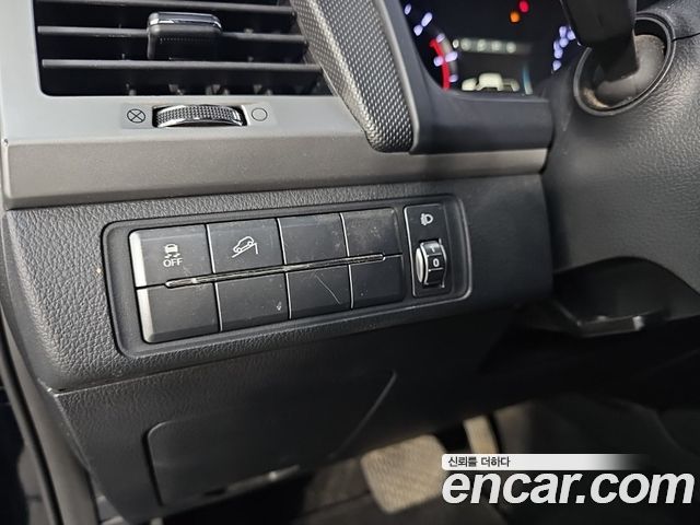 KG Mobility Rexton 2019 — photo 12