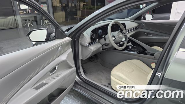 Hyundai AVANTE 2024 — photo 13