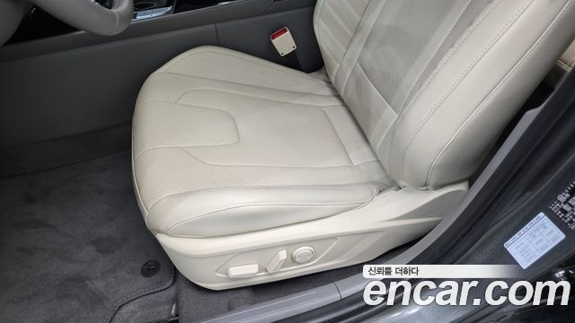 Hyundai AVANTE 2024 — photo 33