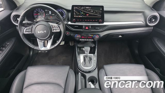 Kia K3 2023 — photo 7