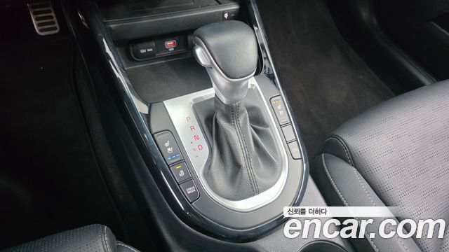 Kia K3 2023 — photo 9