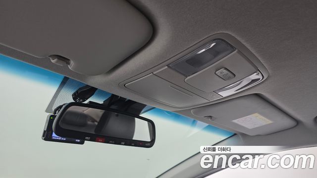 Kia K3 2023 — photo 17