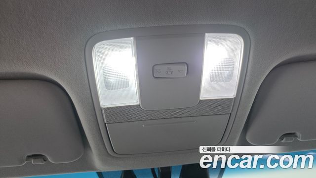 Kia K3 2023 — photo 18