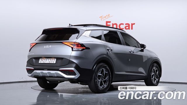 Kia Sportage 2022 — photo 2