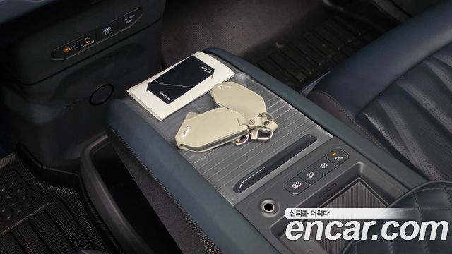 Kia EV9 2024 — photo 31