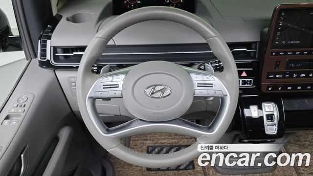 Hyundai Staria 2022 — photo 14