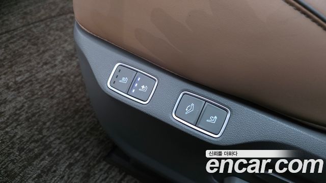 Hyundai Staria 2022 — photo 18