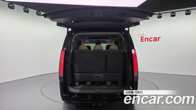 Hyundai Staria 2022 — photo 20