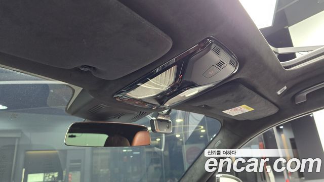 BMW X7 2021 — photo 31