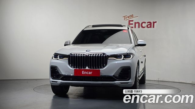 BMW X7 2021 — photo 3