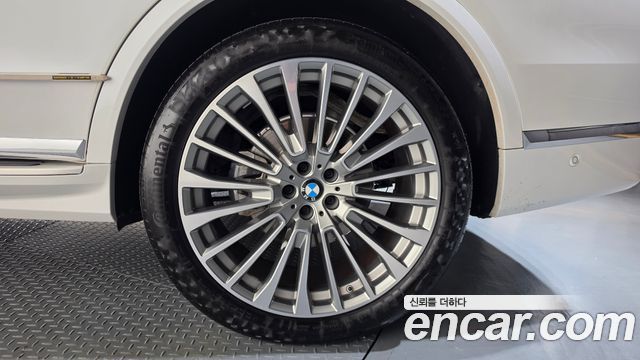 BMW X7 2021 — photo 7